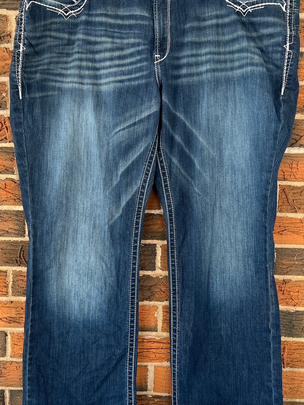 Women’s Dark Blue Faded Straight-Leg Jeans
